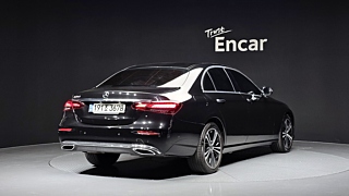 MERCEDES BENZ E-CLASS W213 2022