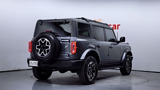 FORD BRONCO 2023