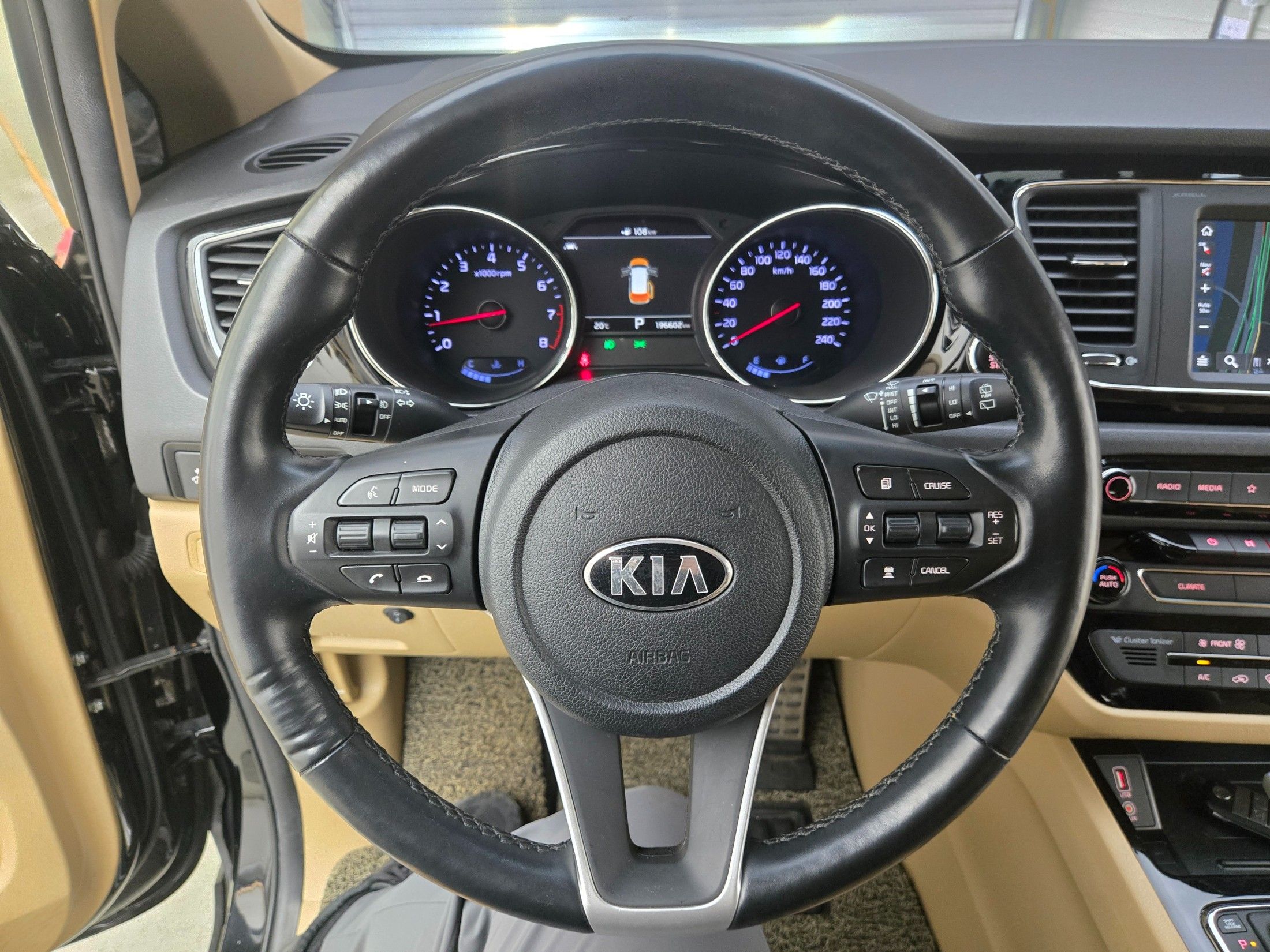 KIA CARNIVAL 2020