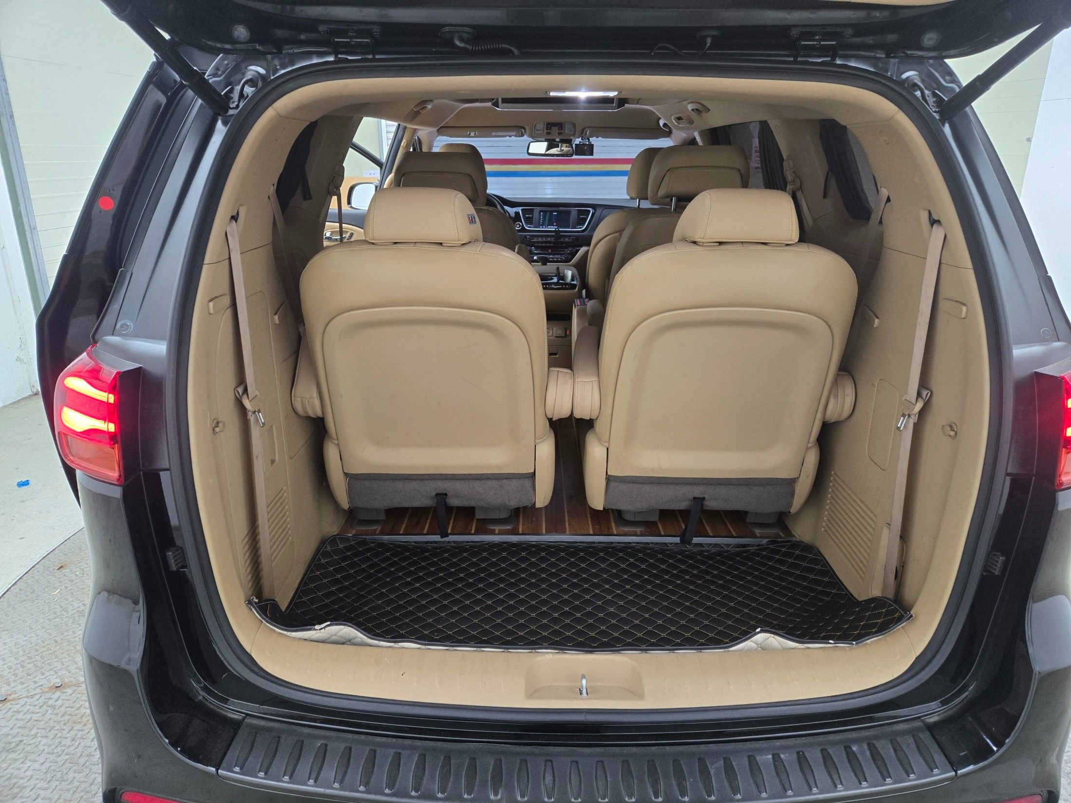 KIA CARNIVAL 2020