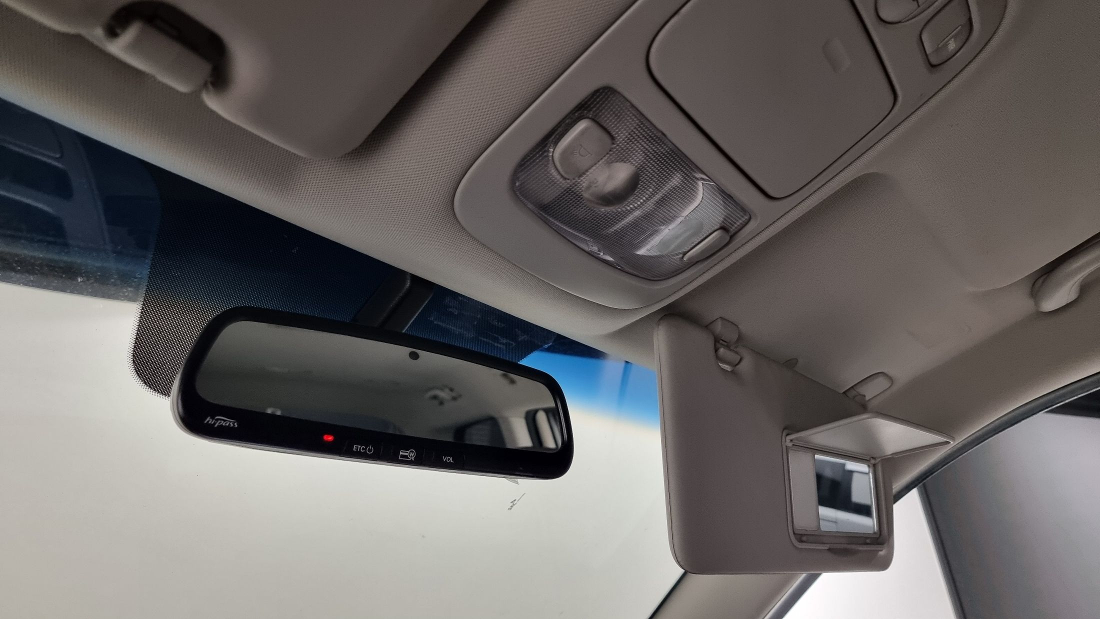 KIA CARNIVAL GRAND 2014