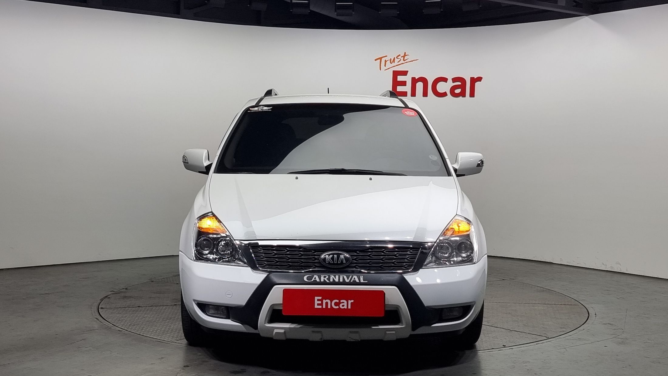 KIA CARNIVAL GRAND 2014