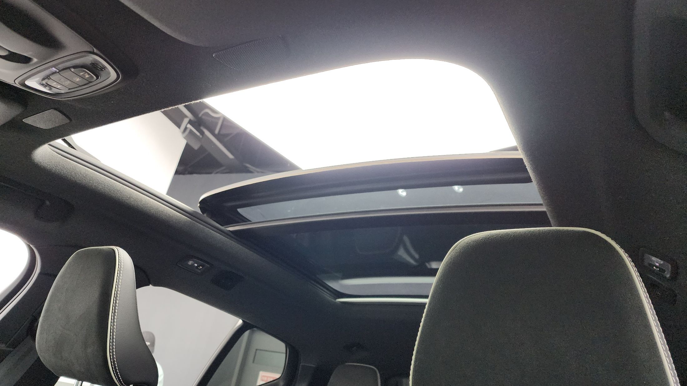 VOLVO XC40 2022