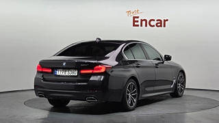 BMW 5-SERIES G30 2022