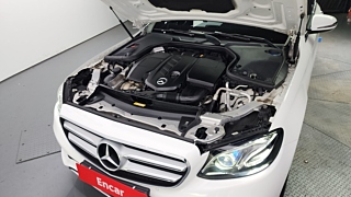 MERCEDES BENZ E-CLASS W213 2018
