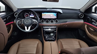 MERCEDES BENZ E-CLASS W213 2018