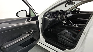 KIA K5 2023