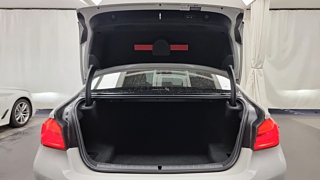 BMW 5-SERIES G30 2019