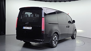 HYUNDAI STARIA 2022