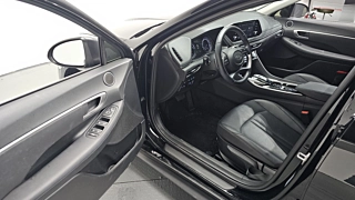 HYUNDAI SONATA HYBRID DN8  Modern 2022