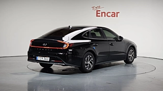 HYUNDAI SONATA HYBRID DN8  2022