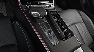 AUDI A6 C8 2025