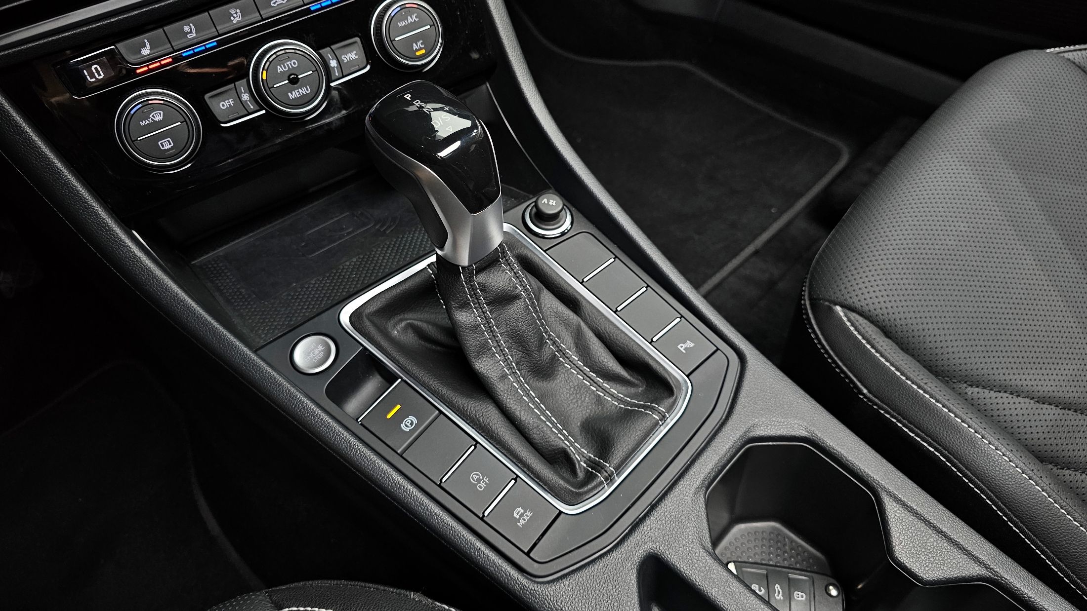 VOLKSWAGEN JETTA 2022