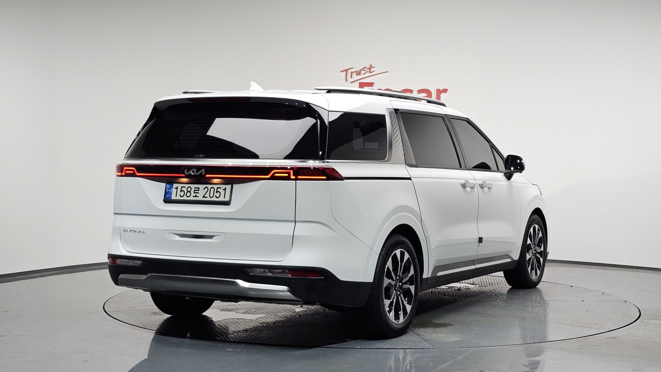 KIA CARNIVAL 2021