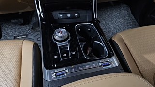 KIA CARNIVAL 2021