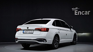 VOLKSWAGEN JETTA 2023