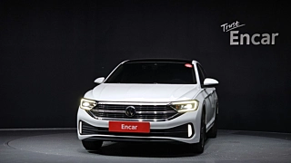 VOLKSWAGEN JETTA 2023