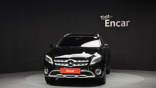 MERCEDES BENZ GLA-CLASS X156 2018