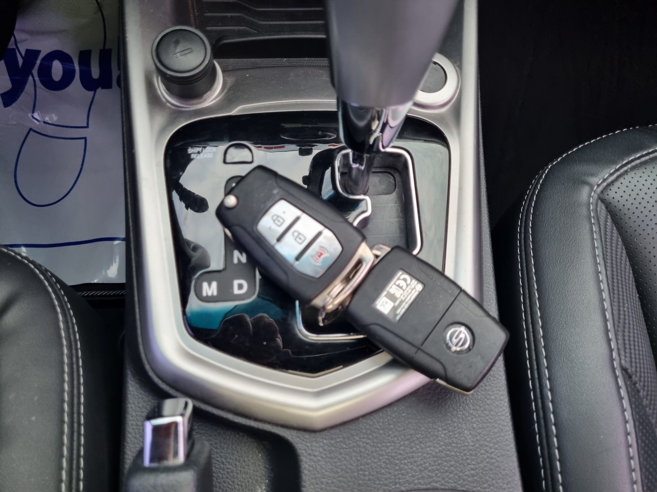 SSANGYONG TIVOLI 2015