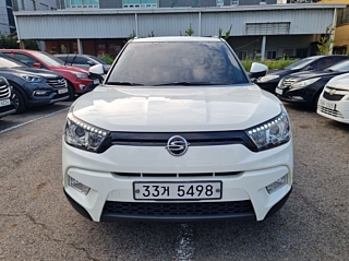 SSANGYONG TIVOLI 2015