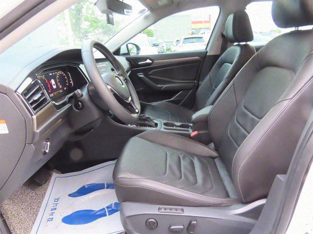 VOLKSWAGEN JETTA 2021