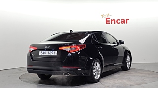 KIA K5 2011