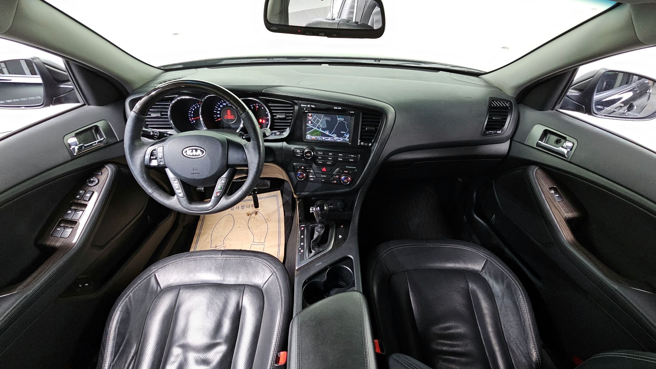 KIA K5 2011