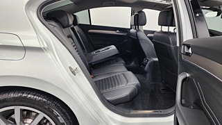 VOLKSWAGEN PASSAT GT B8  2.0 TDI Prestige 2022
