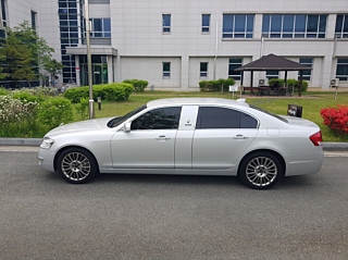 SSANGYONG CHAIRMAN W 2016