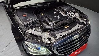 MERCEDES BENZ E-CLASS W213 2017