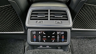 AUDI A7 4K 2021
