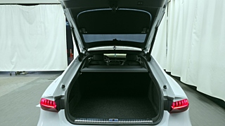AUDI A7 4K 2021
