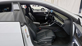 AUDI A7 4K 2021