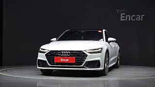 AUDI A7 4K 2021