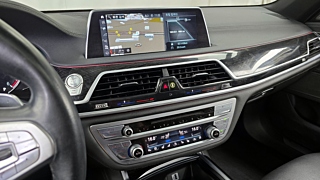 BMW 7-SERIES G11 2017