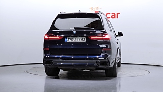 BMW X7 G07 2021