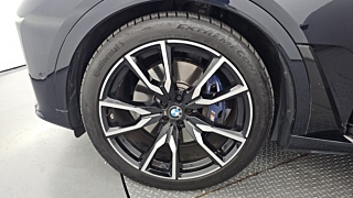 BMW X7 G07 2021