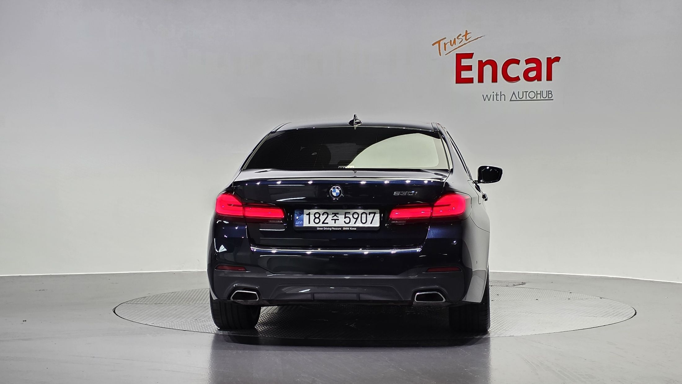 BMW 5-SERIES G30 2021