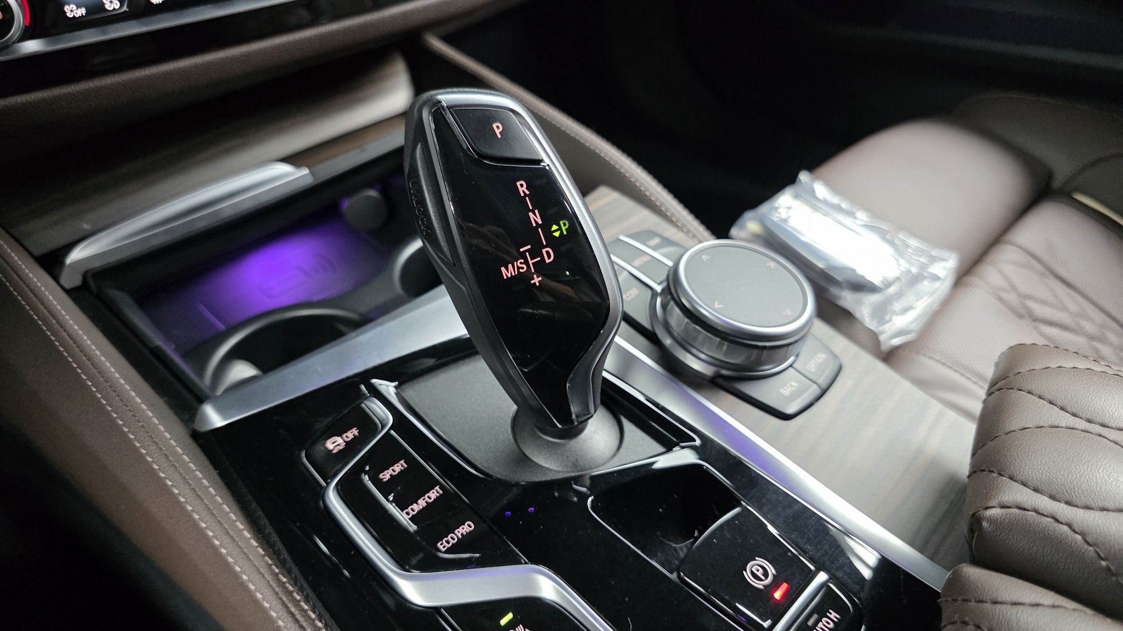 BMW 5-SERIES G30 2021