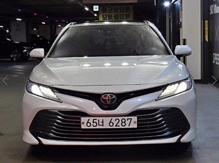 TOYOTA CAMRY XV70 2018