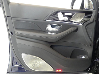 MERCEDES BENZ GLS-CLASS X167 2025