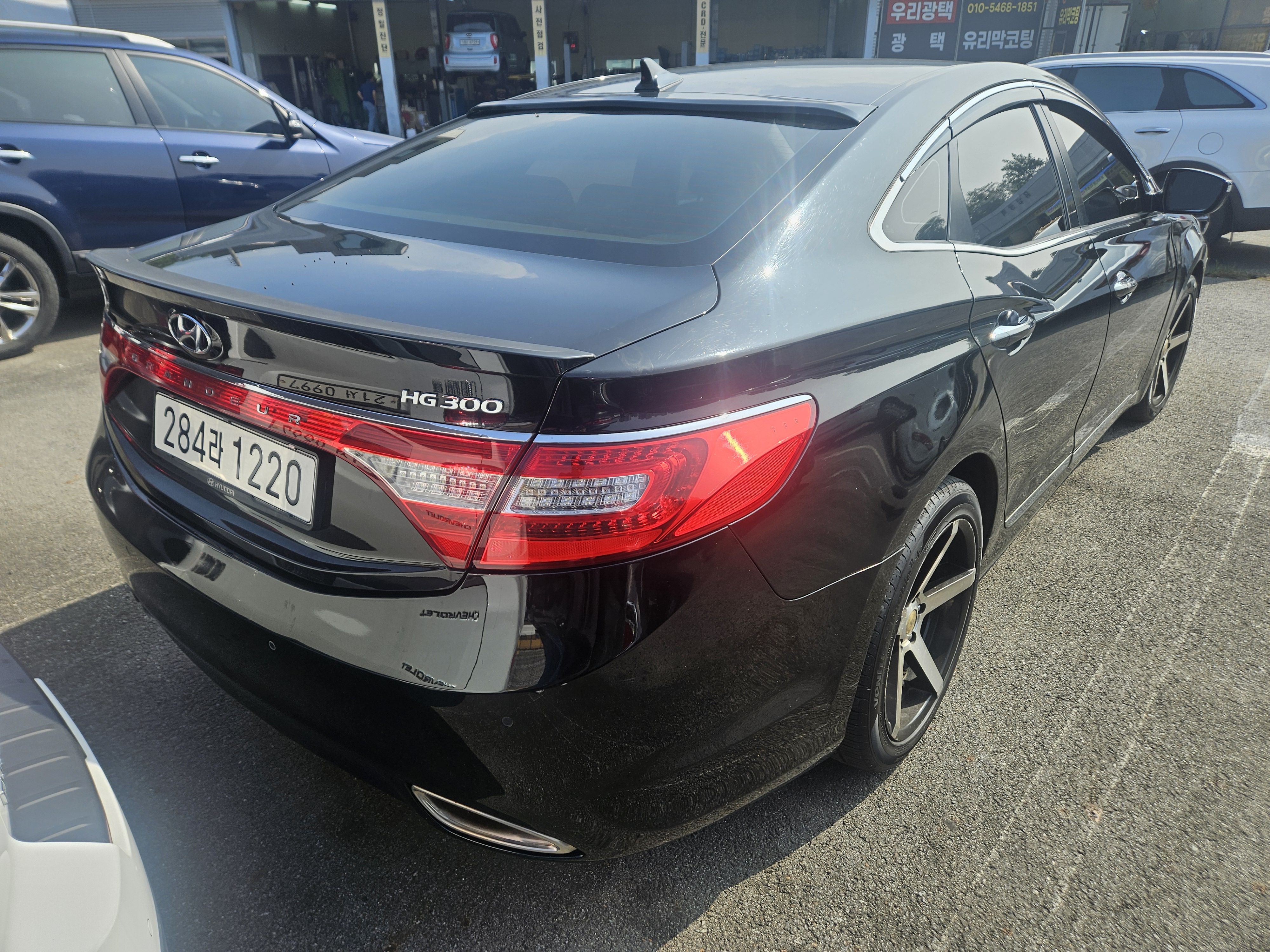 HYUNDAI GRANDEUR HG 2013