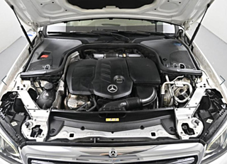 MERCEDES BENZ E-CLASS W213 2017