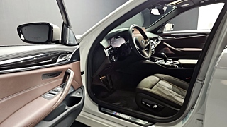 BMW 5-SERIES G30 2022