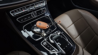 MERCEDES BENZ E-CLASS W213 2019