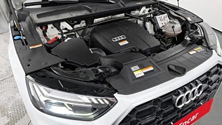AUDI Q5 FY  45 TFSI Quattro Premium 2022