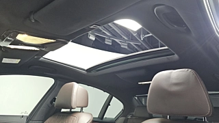 BMW 5-SERIES G30 2023