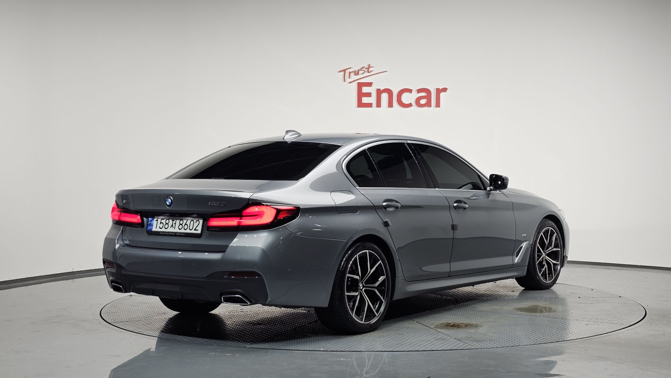 BMW 5-SERIES G30 2023