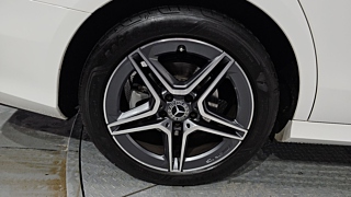 MERCEDES BENZ E-CLASS W213 2023