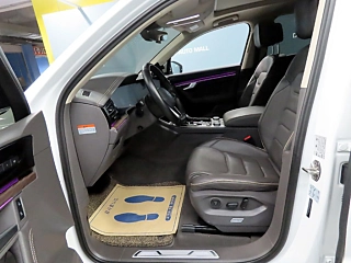 VOLKSWAGEN TOUAREG 2023